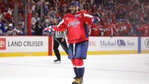 Alex Ovechkin scoring race 2025: NHL props, odds, prediction, free picks for breaking Wayne Gretzky goal title