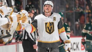 NHL Star Power Index: Jack Eichel's career season keeps rolling, Jason Robertson fires natural hat trick