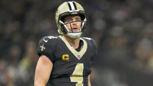 Saints' Derek Carr sought a trade early in 2025 offseason, New Orleans eyeing QB successor, per reports