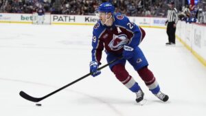 2025 Stanley Cup odds, NHL Playoffs picks: Expert hockey futures best bets, Conn Smythe Trophy top contenders