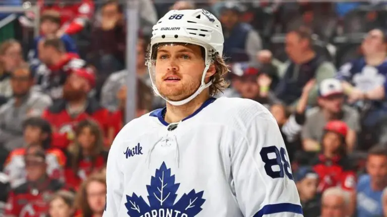 Today's best NHL anytime goal scorer props: Back Maple Leafs right wing against Senators