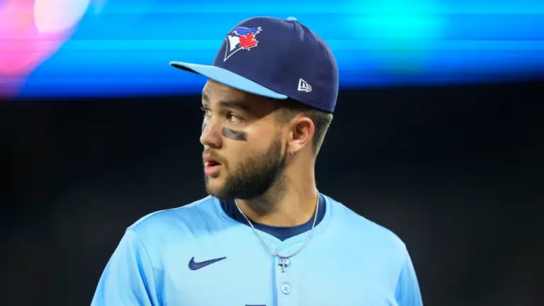 Blue Jays eye Bo Bichette extension after Vlad Guerrero Jr.: 'Vision for them to continue to play together'