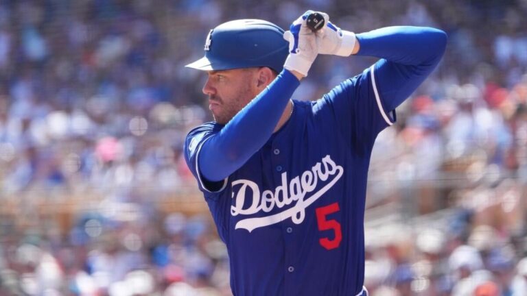 Cubs vs. Dodgers odds, prediction, props: Free 2025 MLB picks, Sunday Night Baseball bets by proven model