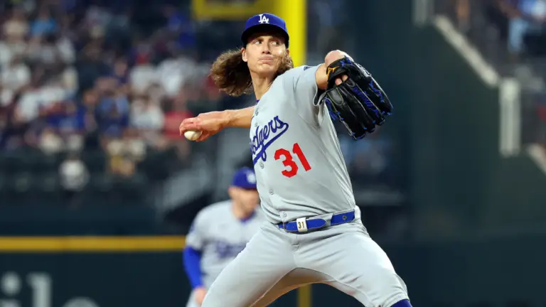Dodgers' Tyler Glasnow leaves game with right shoulder discomfort, second injury-shortened start in a row