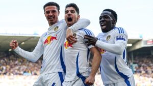 EFL Championship: Race for Premier League promotion, standings, battle to avoid relegation and what to know