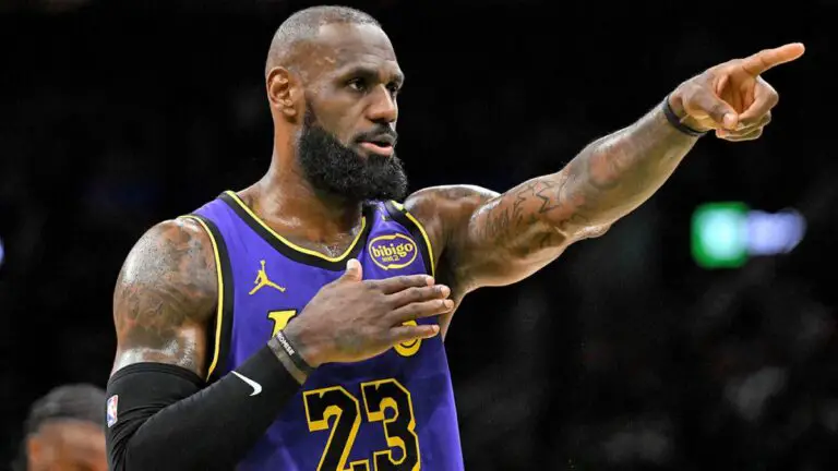 Five best NBA player props, odds for Thursday, April 3: LeBron James, Giannis Antetokounmpo picks, bets, more