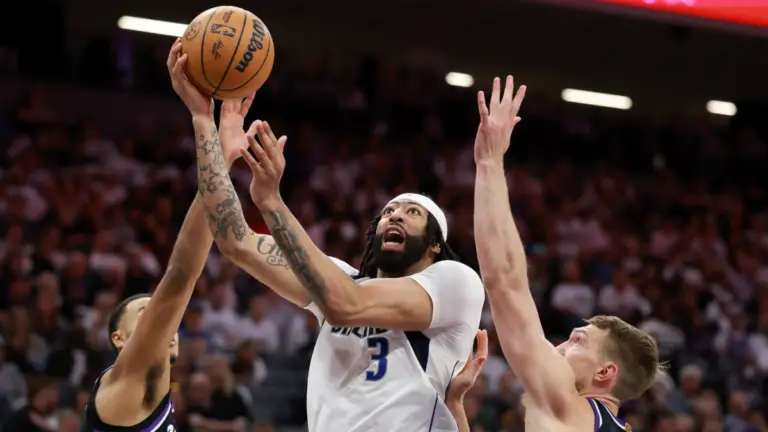 Heat, Mavericks keep seasons alive; Kings fire GM after another disappointment; NFL comps for draft prospects