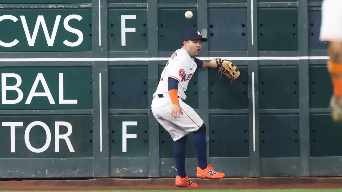 How Jose Altuve, Javier Báez and other MLB players who changed positions this season have fared so far