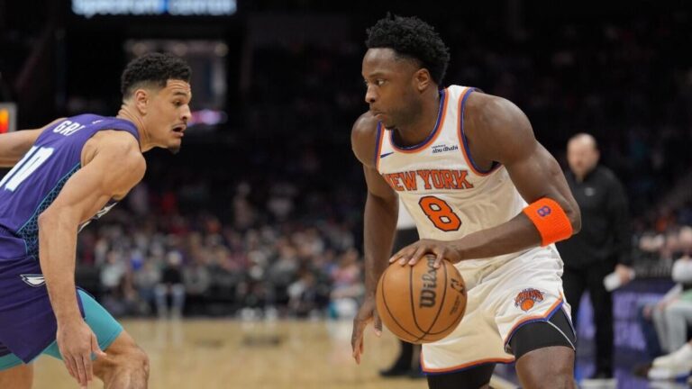 Knicks vs. 76ers odds, score prediction, start time: 2025 NBA picks, April 1 best bets from proven model