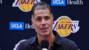 Lakers sign Rob Pelinka to contract extension, promote him to team president