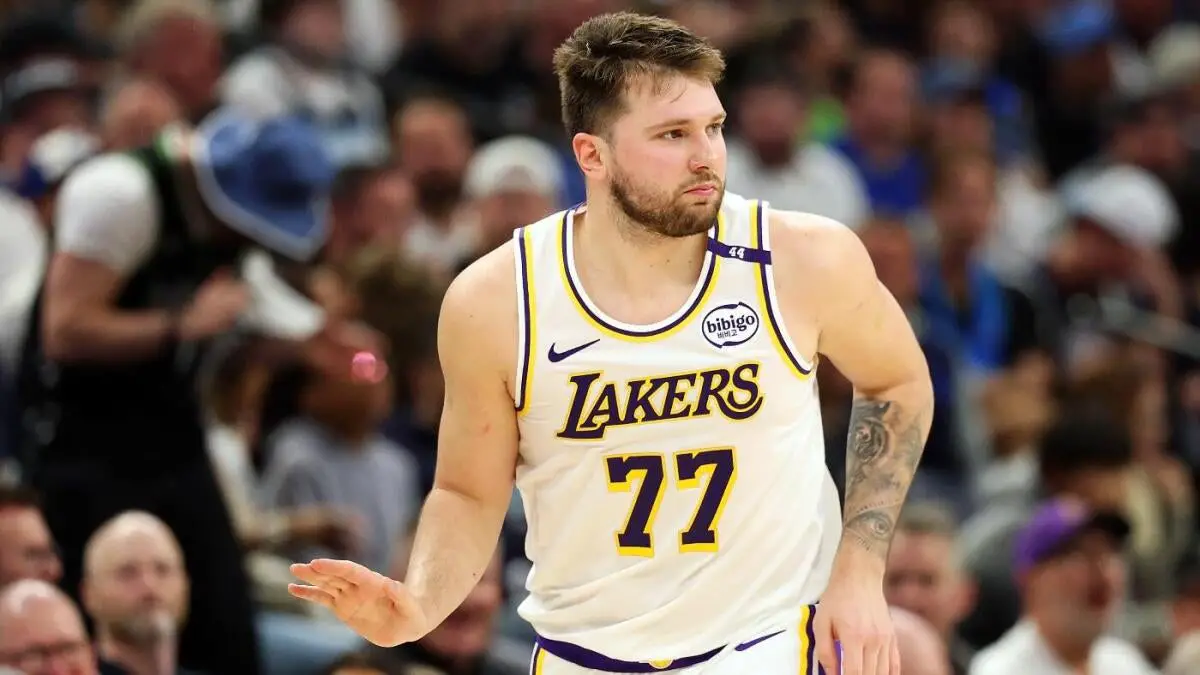 Lakers star Luka Dončić donates $5,000 to restore vandalized mural of Kobe and Gianna Bryant in Los Angeles