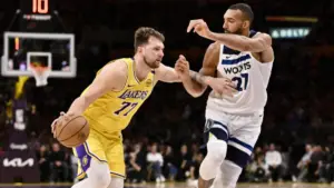 Lakers vs. Timberwolves Game 2 takeaways: L.A. tweaks defensive scheme, but LeBron doesn't look like himself