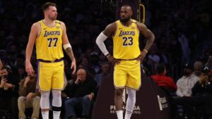 Lakers vs. Warriors prediction, odds, line, spread, time: 2025 NBA picks, April 3 best bets from proven model