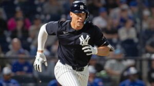 MLB picks: Best baseball bets for Friday's schedule, including Aaron Judge owning José Berríos, Padres cruise