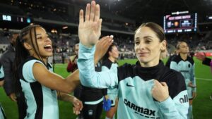 NWSL Team of the Week: NJ/NY Gotham FC's Esther Gonzalez, Washington Spirit's Rebeca Bernal shine