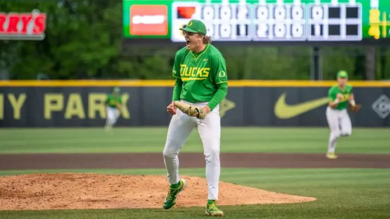 Oregon re-enters latest college baseball Power 10 rankings after chaotic week