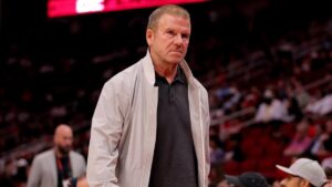 Rockets owner Tilman Fertitta takes jab at Mavericks over 'dumbass' Luka Dončić trade