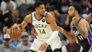 Suns vs. Bucks odds, line, prediction, time: 2025 NBA picks, April 1 best bets from proven model