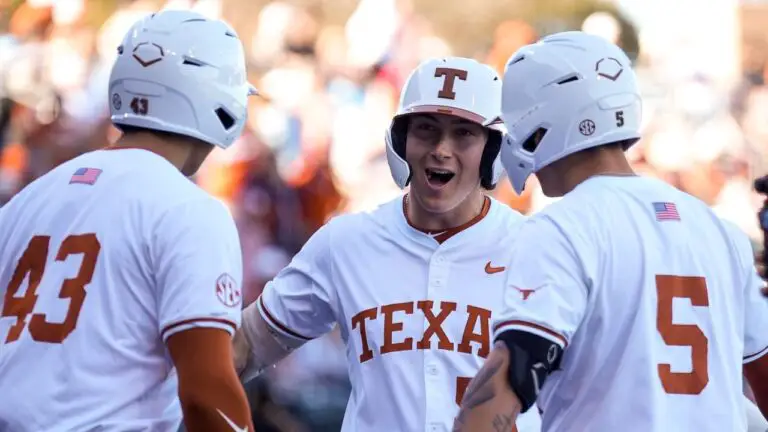Texas leads latest NCAA baseball tournament bracket predictions, by D1Baseball