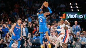 Thunder's Shai Gilgeous-Alexander passes Michael Jordan with 70th straight 20-point game
