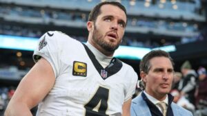 Derek Carr shoulder injury: Saints QB's 2025 season reportedly in question