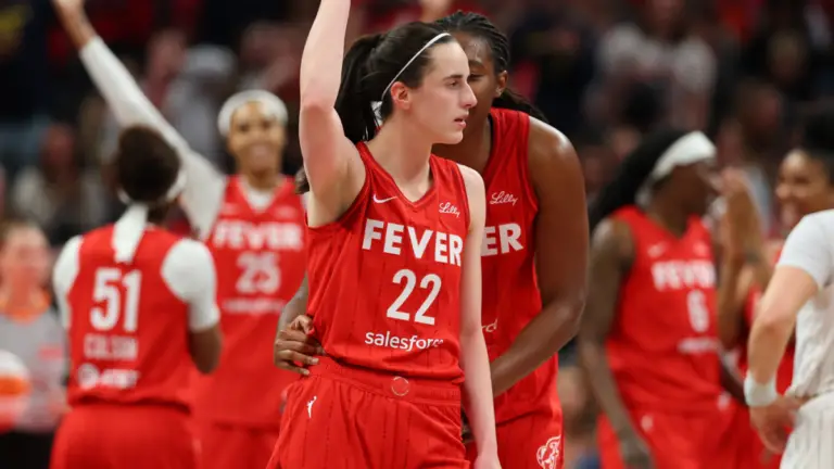 Caitlin Clark reacts to shoutout from LeBron James, calls Lakers star the GOAT: 'That's one of my idols'