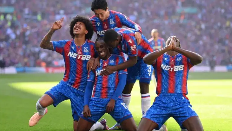 FA Cup final score: Crystal Palace win first major trophy as Dean Henderson shuts out Manchester City