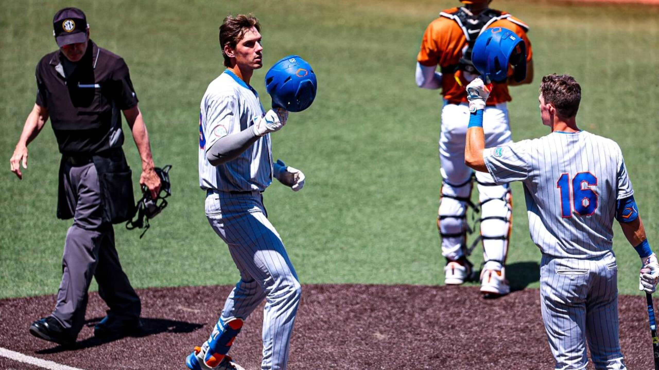 Florida hands No. 1 Texas baseball its second series loss of the season