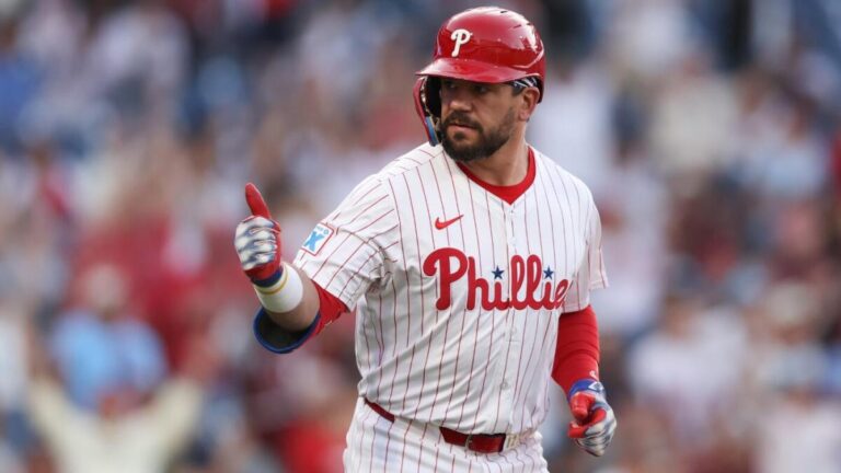 Free MLB player props, odds for May 30: Kyle Schwarber among best bets for Friday total bases picks