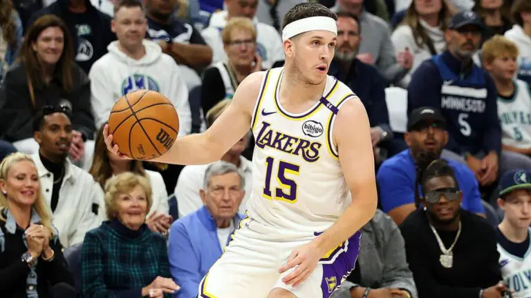 NBA trade rumors: Warriors on Giannis Antetokounmpo's radar? Lakers want big man if trading Austin Reaves