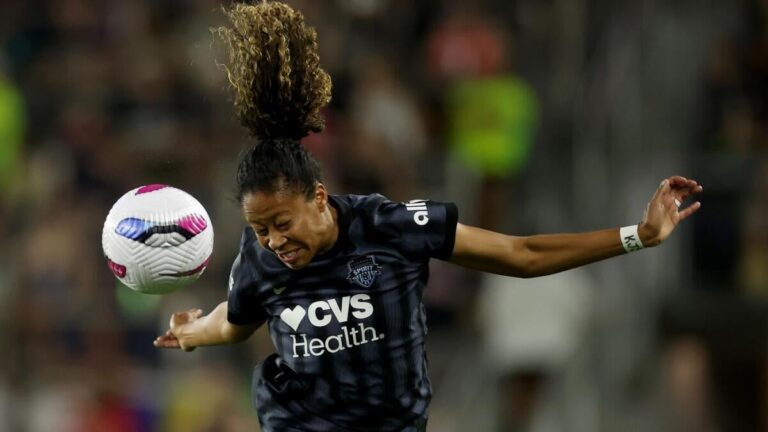 NWSL Team of the Week: Casey Krueger shines as Barbra Banda and Arin Wright make return to best XI