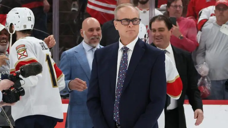 Paul Maurice explains why Panthers, Hurricanes coaches skipped handshake line after Eastern Conference Final