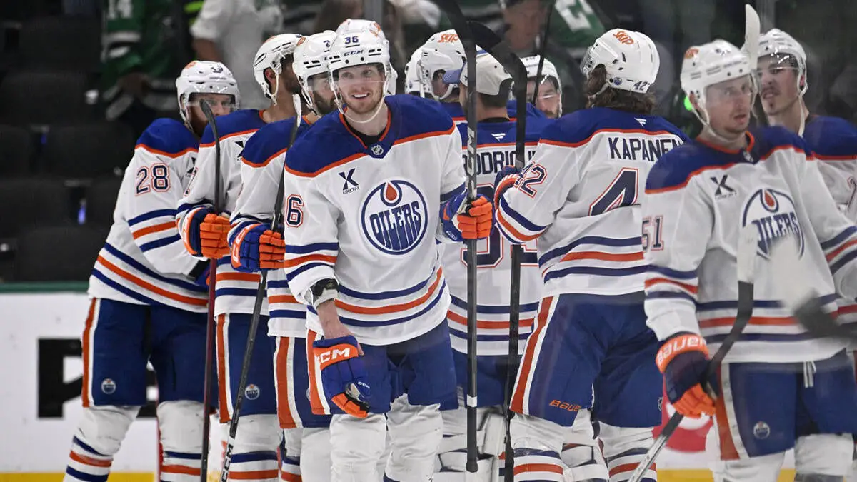 Stars vs. Oilers: Scores, schedule, Game 3 prediction, odds, expert pick, start time, TV channel