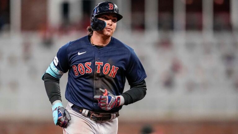 Triston Casas injury: Red Sox first baseman suffers 'significant knee injury' vs. Twins