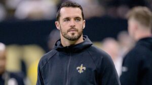 Saints quarterback Derek Carr retiring after 11 seasons due to shoulder injury