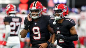 Falcons' Darnell Mooney says he 'came here to win' after falling just short of 1,000-yard season in 2024