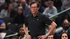 Knicks coaching search: New York denied permission to speak with Bulls' Billy Donovan, Hawks' Quin Snyder