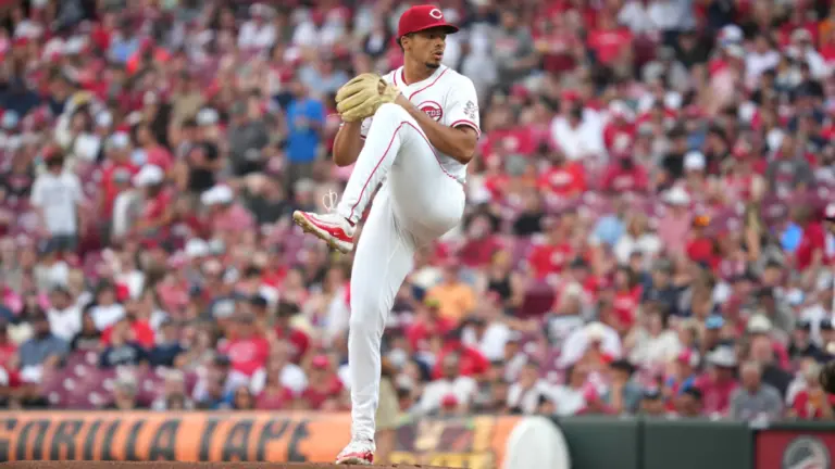 Chase Burns, Reds' top pitching prospect, shows off electric arsenal in historic MLB debut vs. Yankees