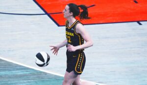 Fever's Caitlin Clark scores 32 points in return from injury vs. Liberty