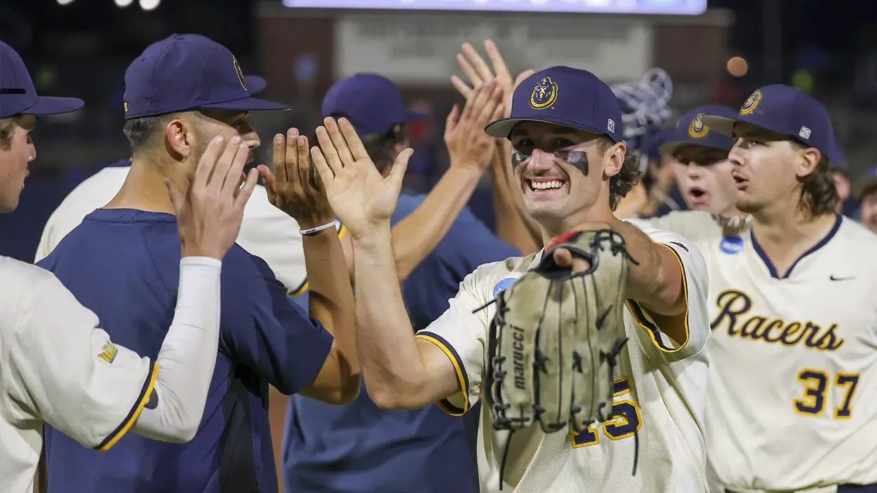 No. 4 seeds shine, make history in Day 2 of NCAA baseball tournament regionals