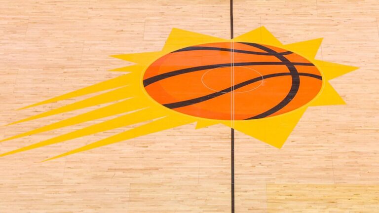 Phoenix Suns coaching search: Focus narrows to pair of Cavaliers assistants, per report