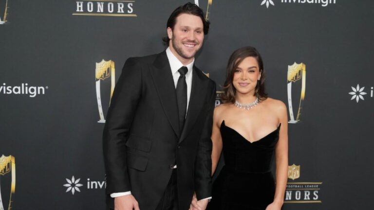 Bills quarterback Josh Allen, actress Hailee Steinfeld get married in California, a look at their nuptials