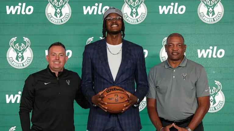 Bucks' Myles Turner admits he doesn't know how Pacers fans will receive him in return to Gainbridge Fieldhouse
