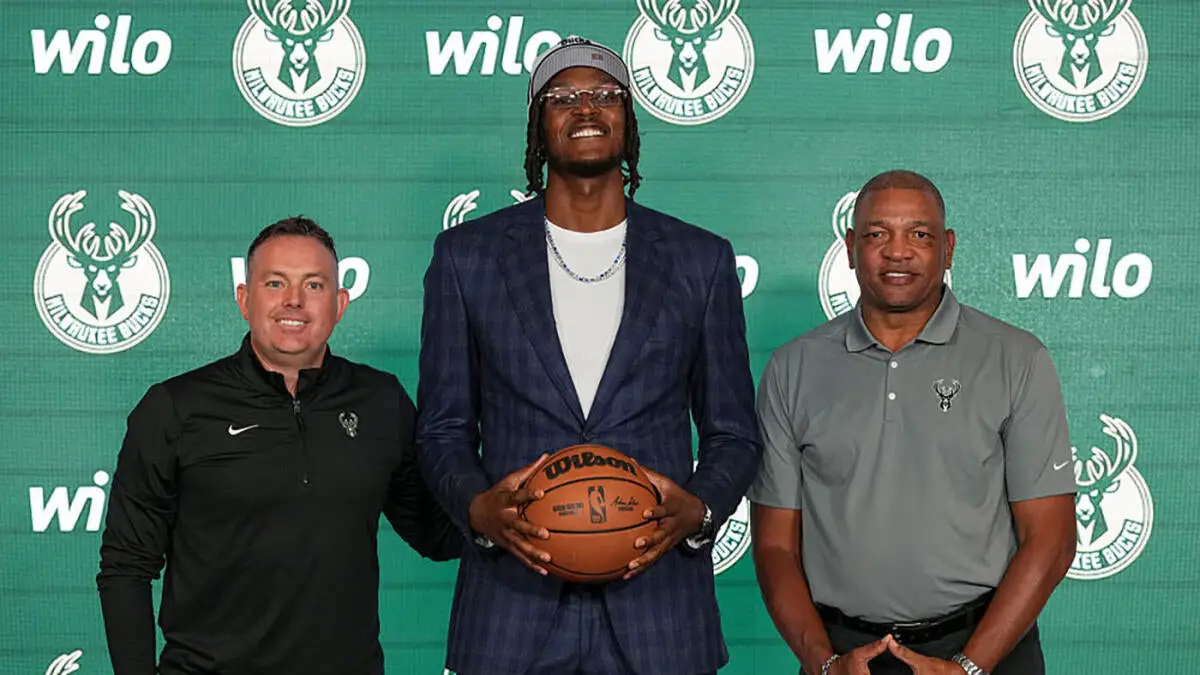 Bucks' Myles Turner admits he doesn't know how Pacers fans will receive him in return to Gainbridge Fieldhouse