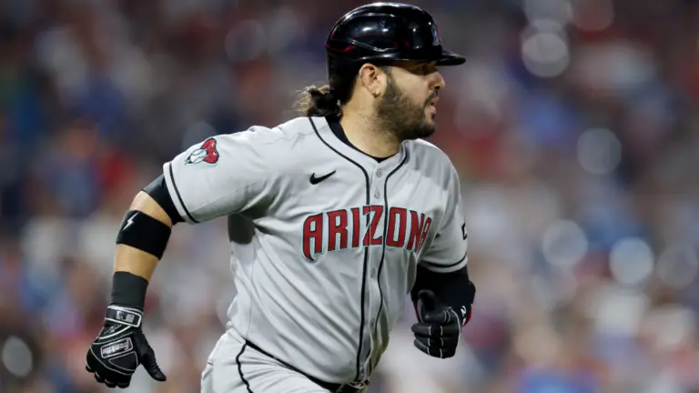 Eugenio Suárez injury update: Top MLB trade deadline candidate out of lineup day after getting hit on hand