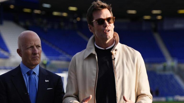 Tom Brady calls out Wayne Rooney's coaching job for Birmingham City, says players were 'entitled' and 'lazy'