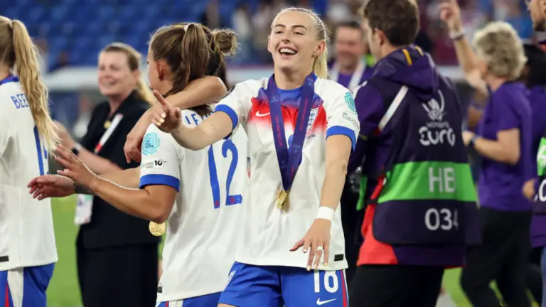 USWNT's biggest threats at 2027 Women's World Cup: Women's Euro winners England, reigning champs Spain in mix