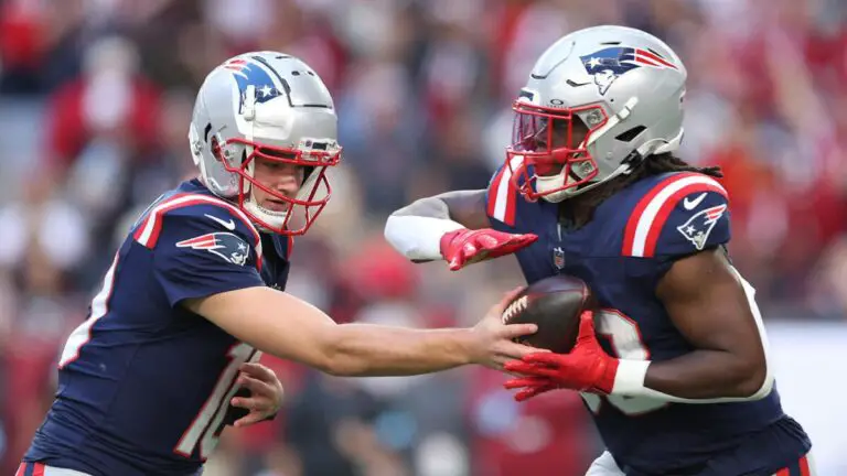 WATCH: Patriots QB Drake Maye completes pass to jet ski-riding teammate Rhamondre Stevenson