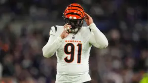 Bengals' Trey Hendrickson reportedly plans to end holdout, report to camp despite ongoing contract dispute