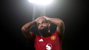 Man United shocked by fourth-tier Grimsby Town in penalty kicks, bounced from League Cup in second round